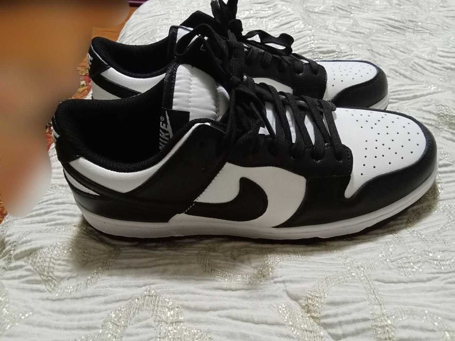 Nike Air Jordan low black white