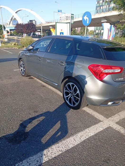 Vând Citroen Ds5 7900 euro