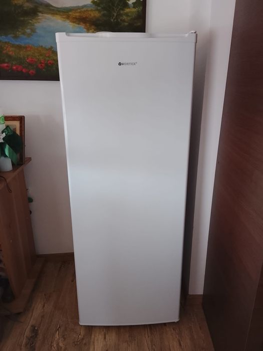 Vând Ladă Frigorifică  cu Sertare