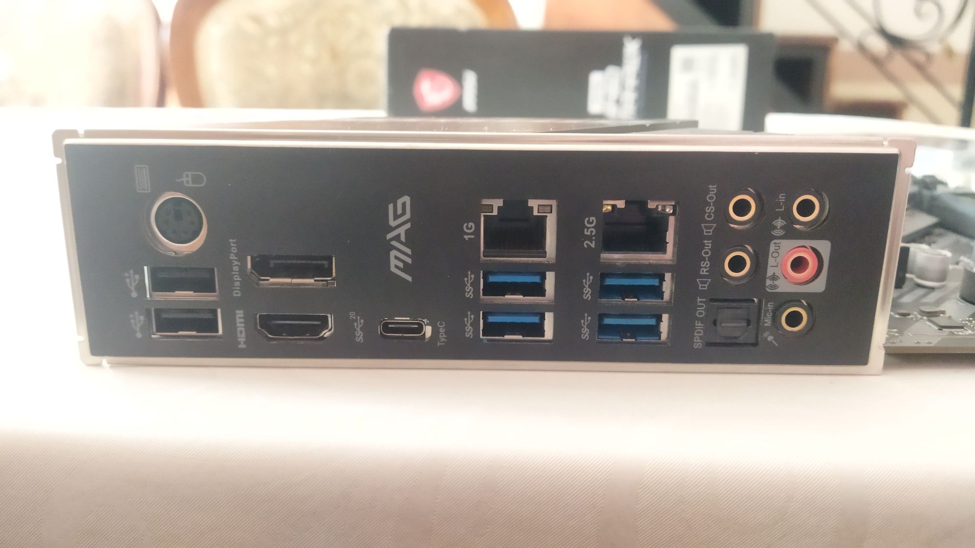 Процессор i5 10400f, мат.плата MSI b460, ОЗУ DDR4 2x8