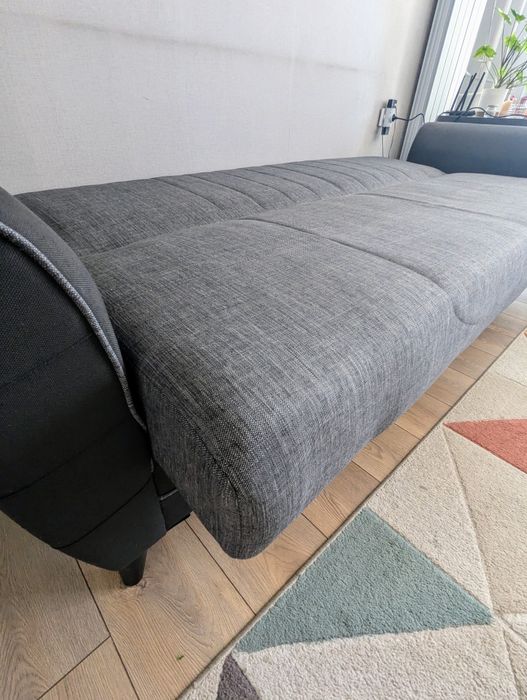 Разтегателен 4-местен диван