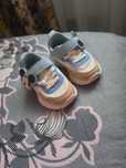 Pantofi bebe H&M marime 18/19