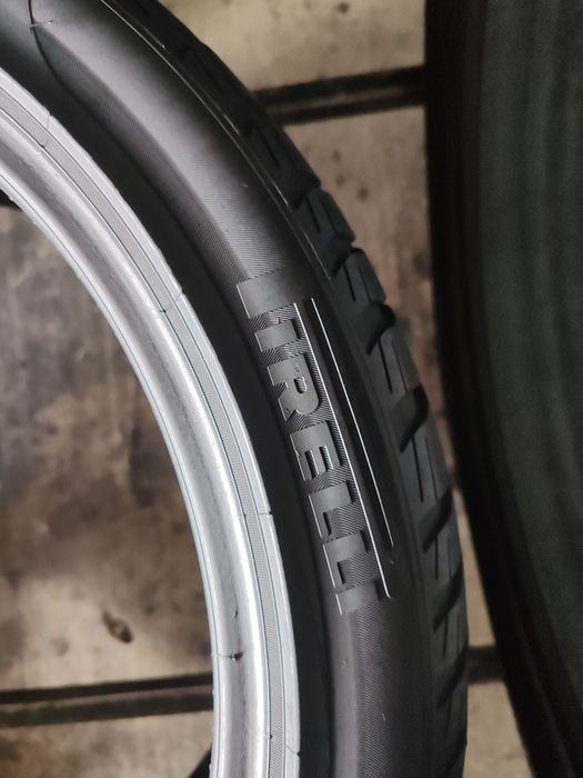 2 cauciucuri 235 40 19