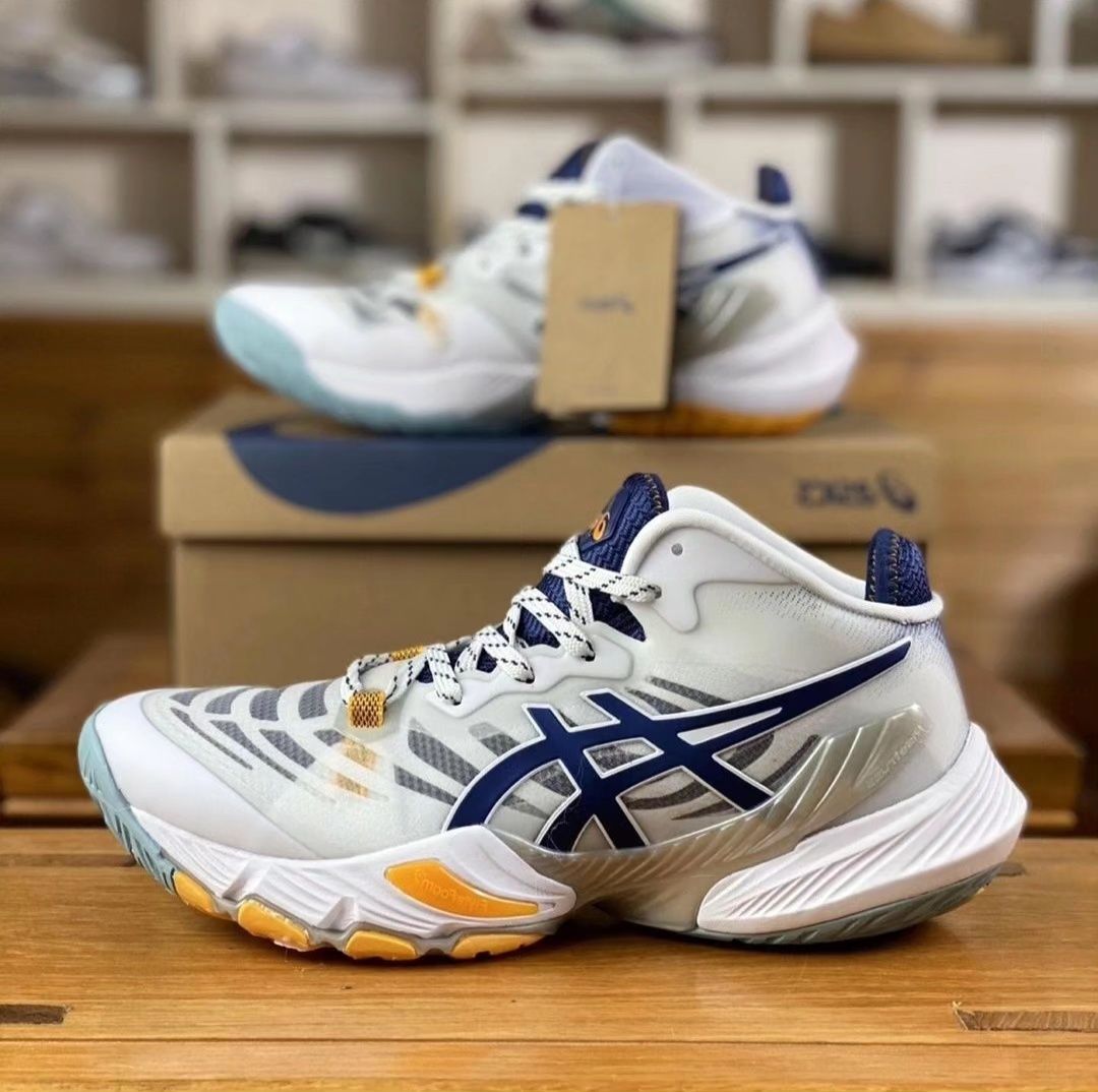 Новый Asics Metarise+носки асикс в подарок!