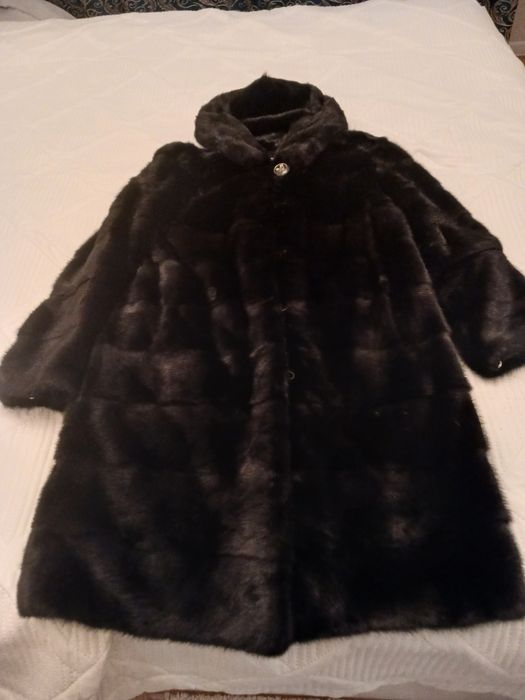 Продам норковую шубку