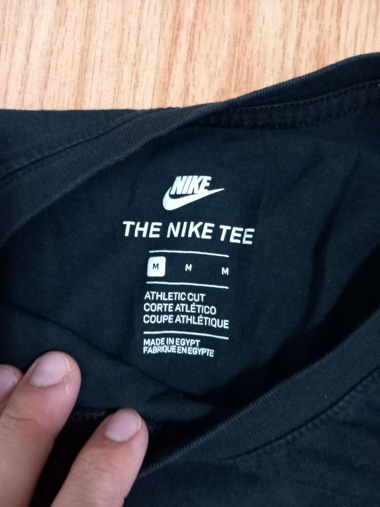 Vând tricou Nike bărbați