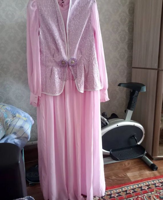 Продам платье на узату