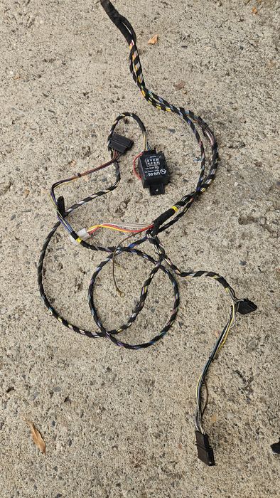 Теглич за Голф 4