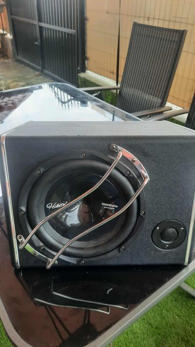 Subwoofer auto activ.