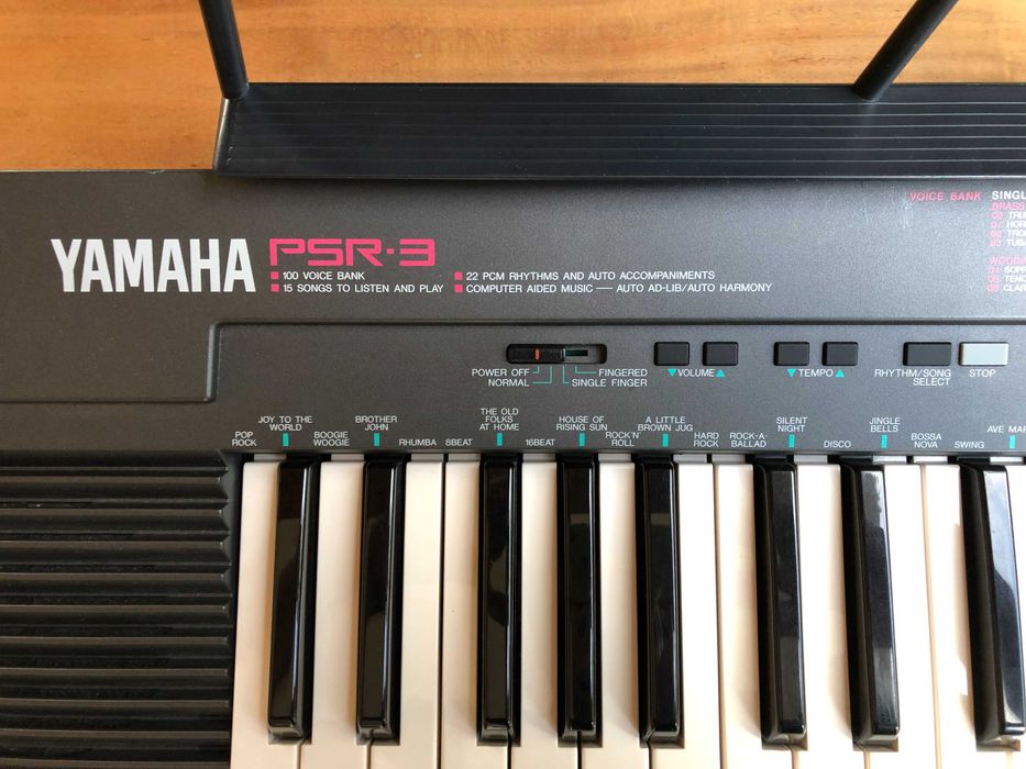 Електронна клавиатура Yamaha PSR-3