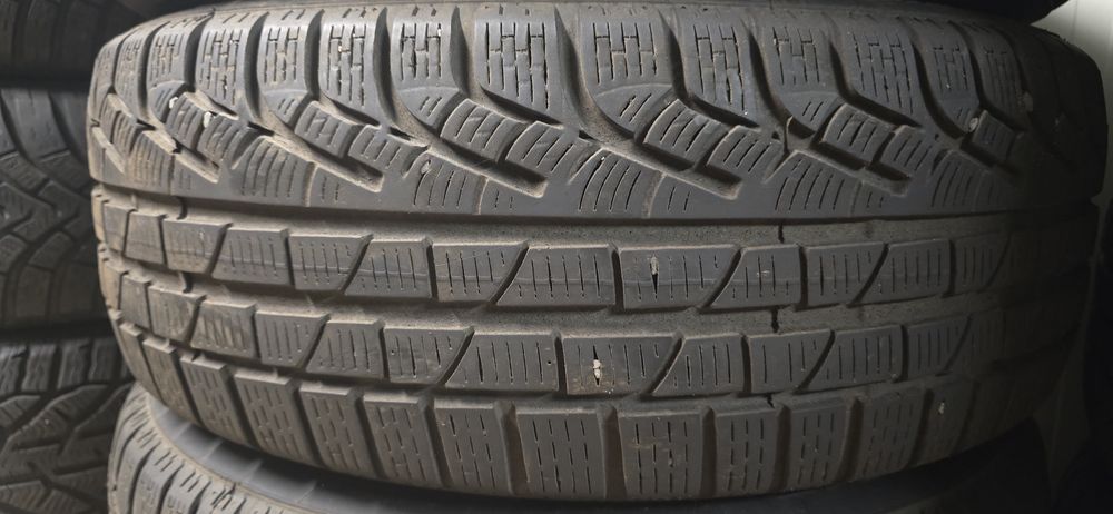 225 60 17 / 225/60R17 Pirelli Runflat