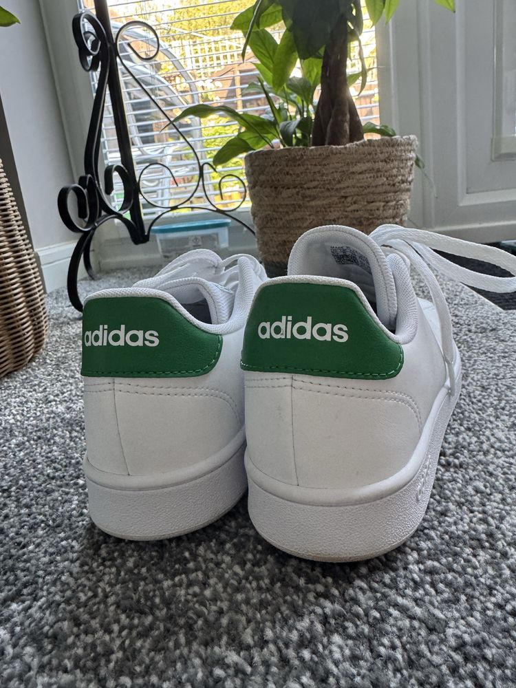 Adidas обувки Court Lace