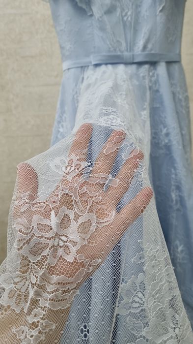 Вечернее платье миди