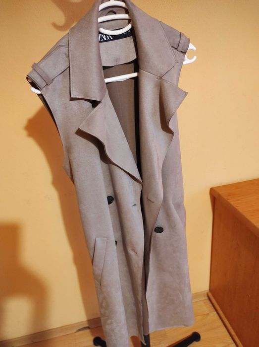 Дамски елек на ZARA