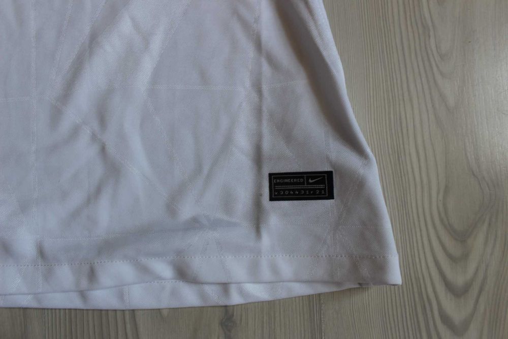 Tricou femei NIKE - ANGLIA - fotbal, 2022, NOU cu eticheta, marime S-M