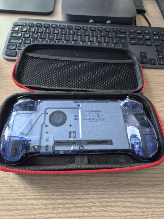 Anbernic RG556 nintendo, playstation emulator