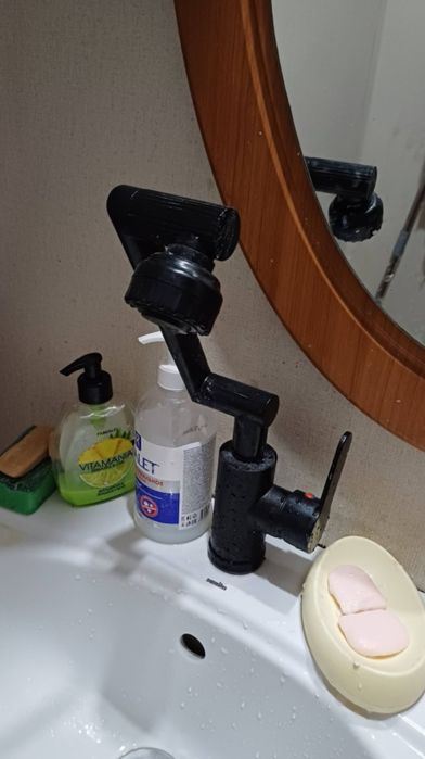 С м е с и т е л ь в к у х н ю