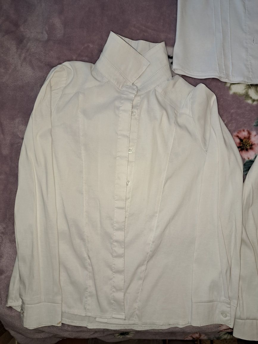 Белые блузки для школьниц