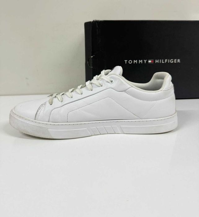 Tommy Hilfiger  Icon Court