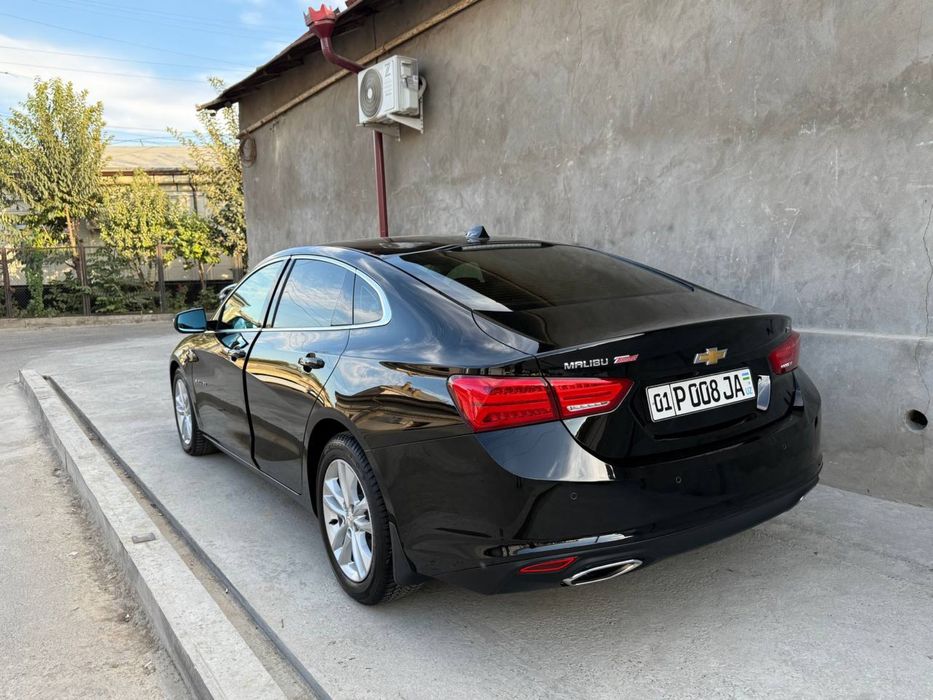 Malibu 2.4 sotiladi kraska tozza