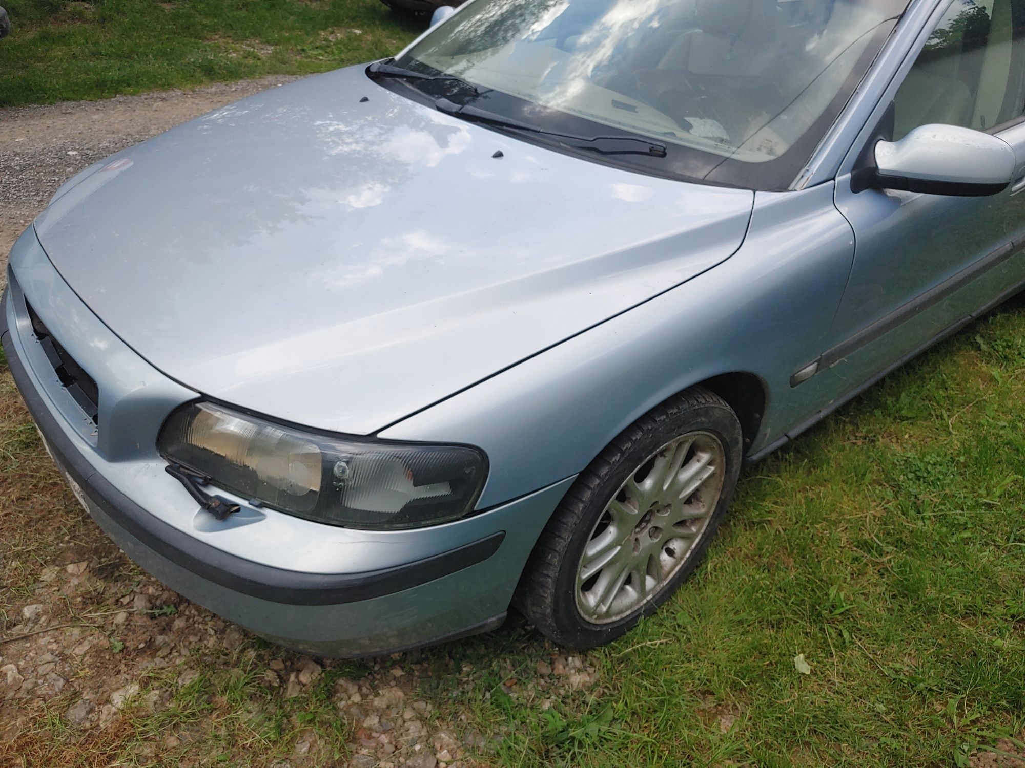 Volvo S60 V70 2.0 и 2.4 D5, T5  на части