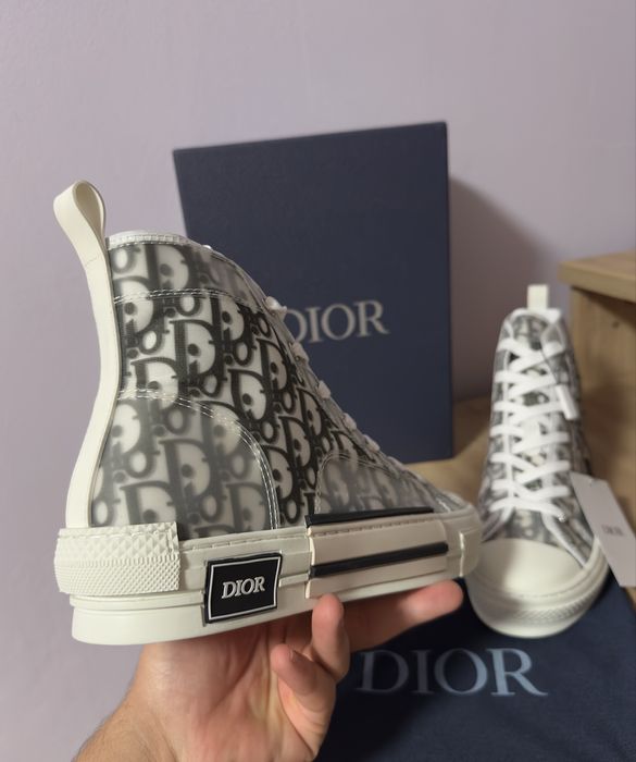 Dior B23 High.