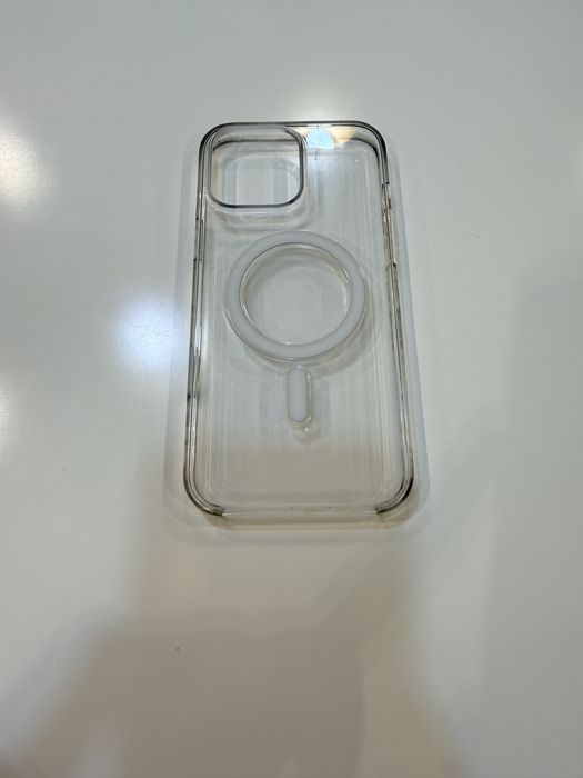 Clear Case with MagSafe pentru iPhone 16 Pro Max