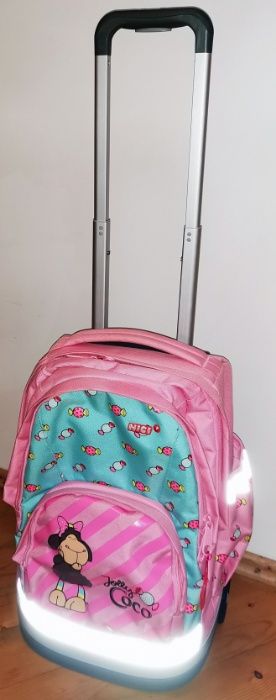 Ghiozdan troller, Nici