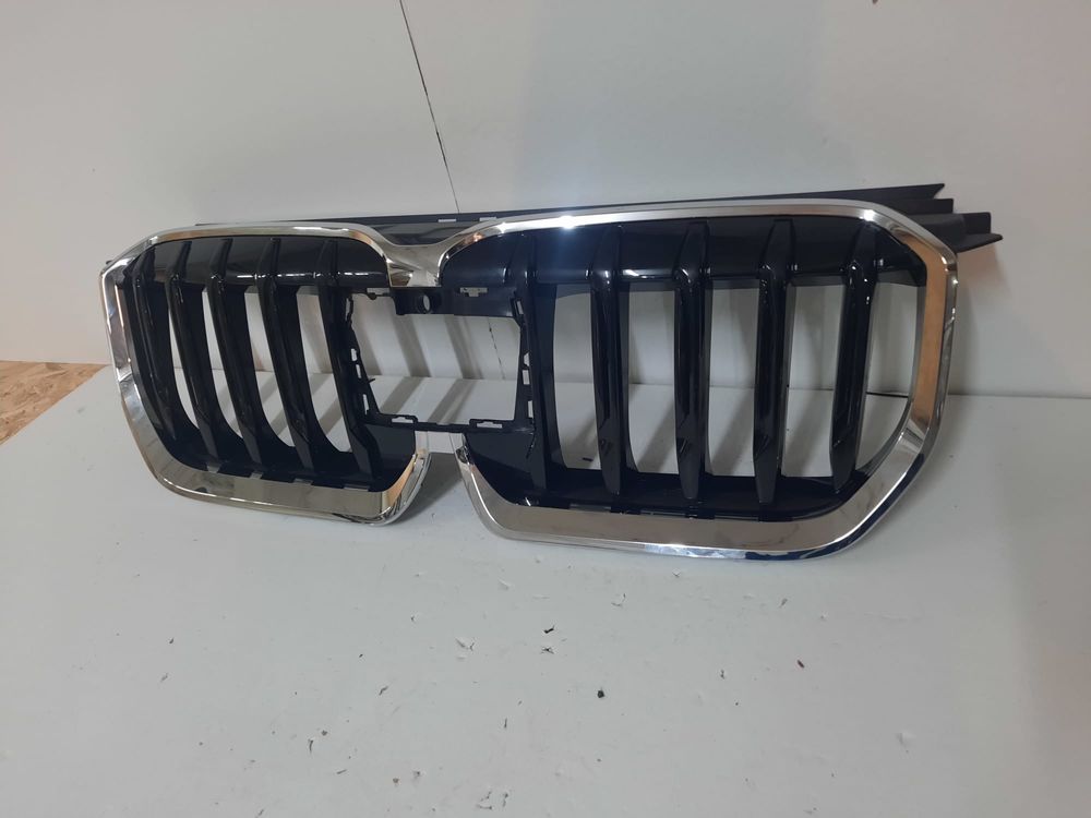 Grila bmw X1 U11 an 2022-2023