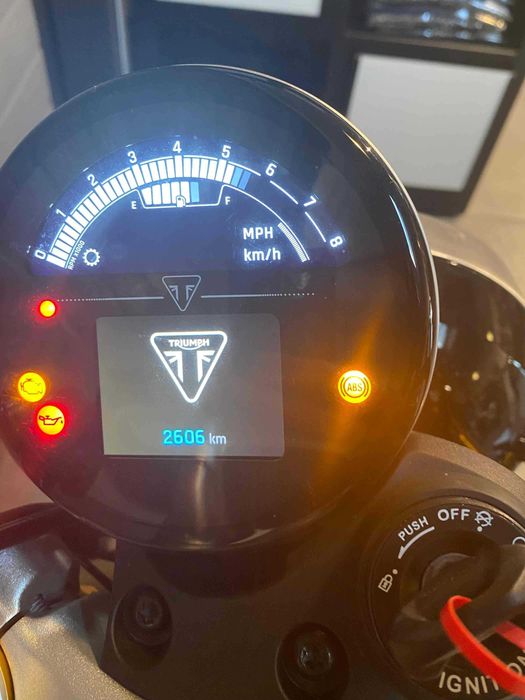 Motocicleta Triumph Speed Twin 1200 RS Second 2025