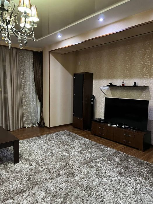 3-комнатная квартира (98 м²) в новостройке на ул. Нукус...