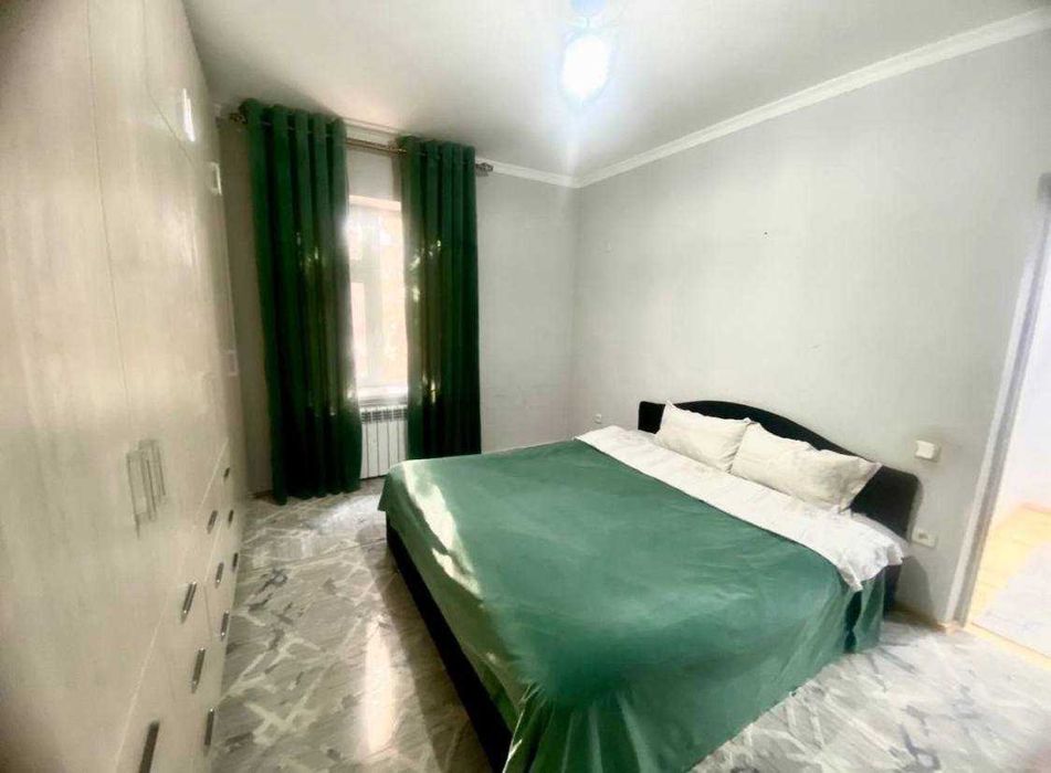 Сдается квартира..  просп.Амира Темура