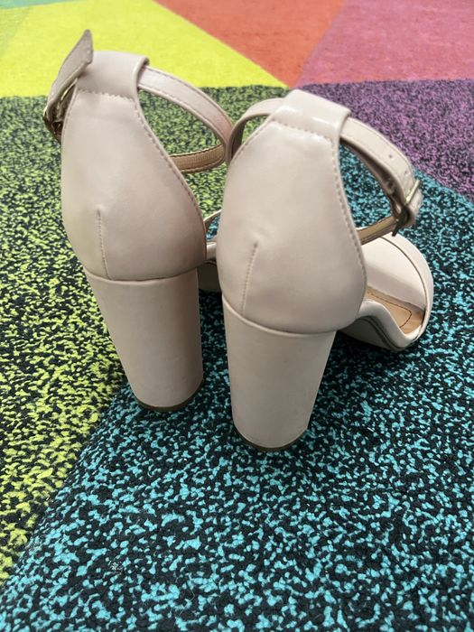 Vand sandale Benaza marimea 39