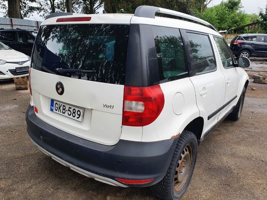 Dezmembrez Skoda Yeti motor 1.2tsi CBZ cutie de viteze automata DSG panormic plafon bara dezmembrari