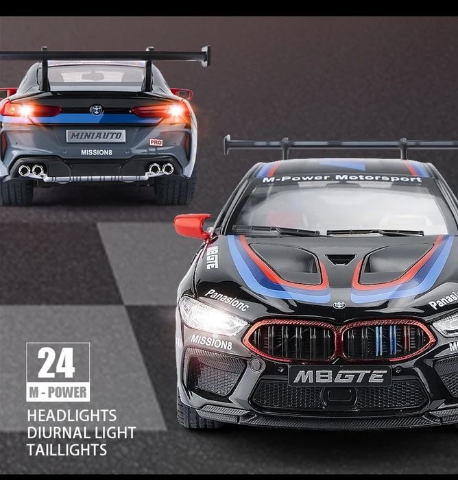 Macheta bmw M8 Gte Race car scara 1.24 (lungime 22 cm)
