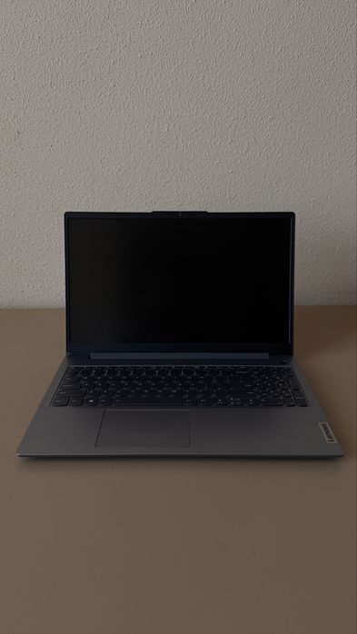 Lenovo IdeaPad Slim 3 15ABR8 – Model 82XM0053RM