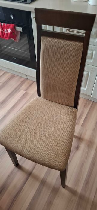 Отдам рабочие стулья