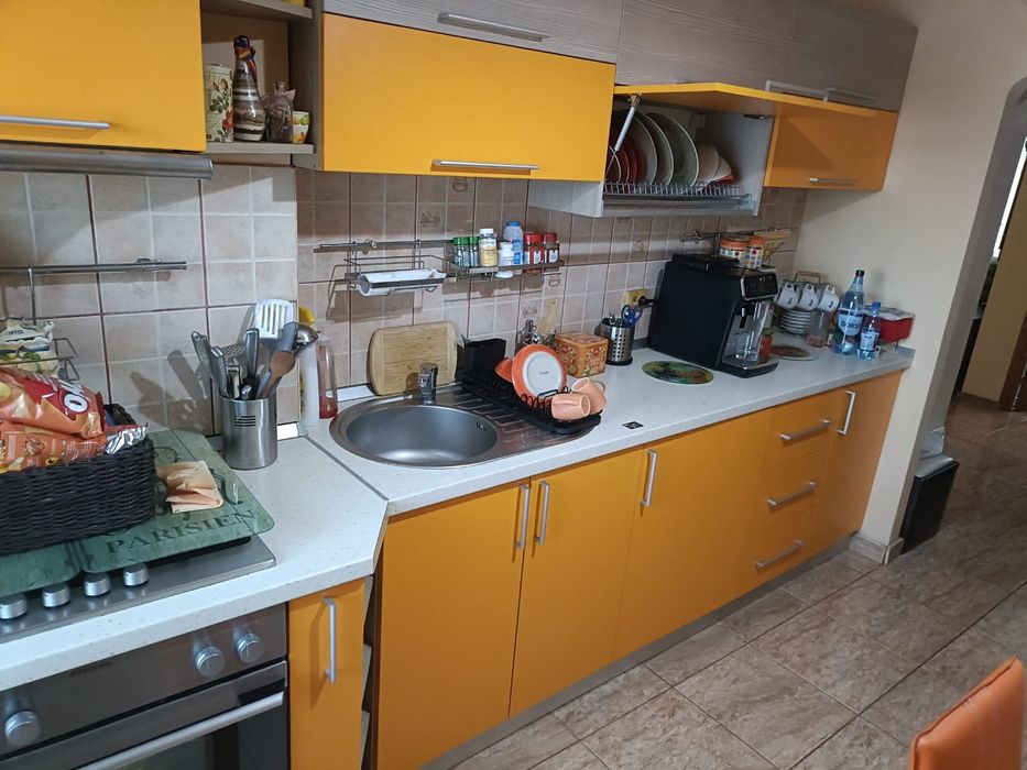 Mobila de bucătărie