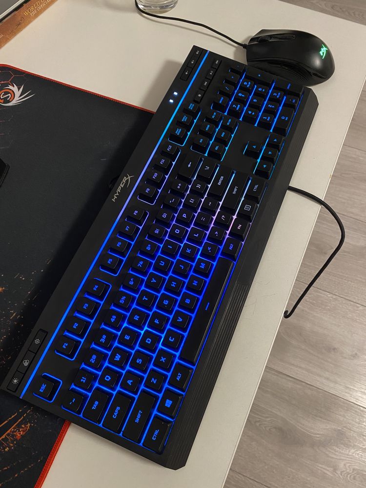 Tastatura + mouse gaming Hyper X Core ca noi