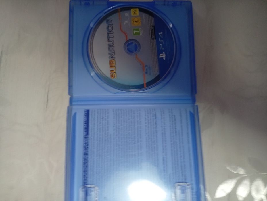 Игра за ps4 Subnautica