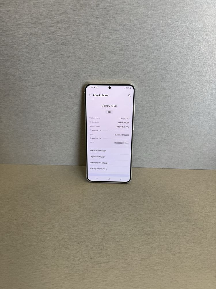 Продавам перфектен Samsung S24 PLUS