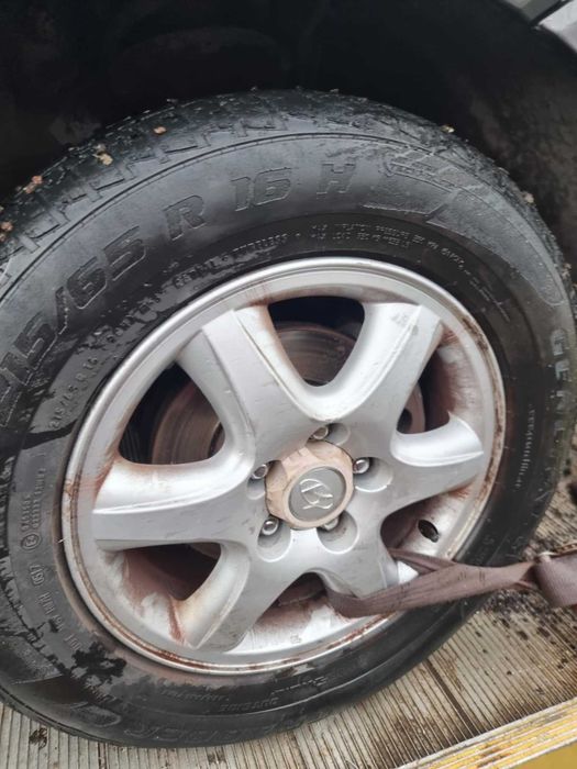 Hyundai Tucson 2.0CRDI Auto
Hyundai Tucson 2.0CRDI Automatic На части