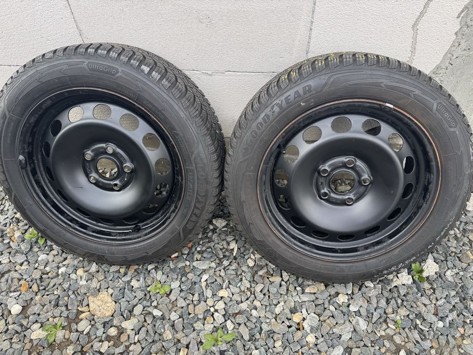 Set 4 jante otel + cauciucuri iarna 205 / 55 / 16 VW Skoda Seat  5x112