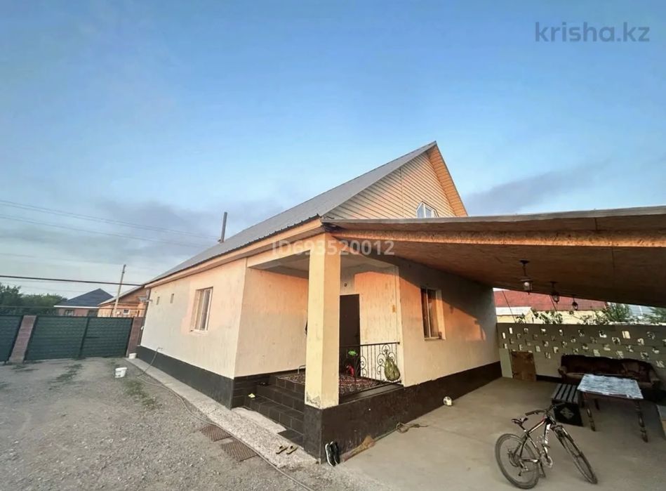 Продается дом в Узунагаче район нового роддома