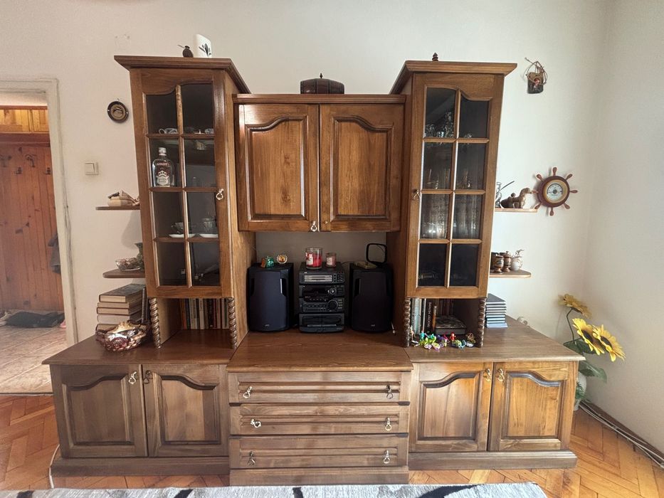 Продавам мебели за дома