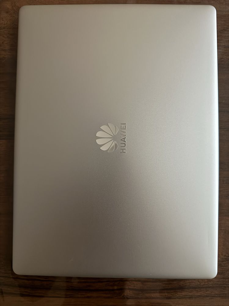 Matebook 13 signature edition