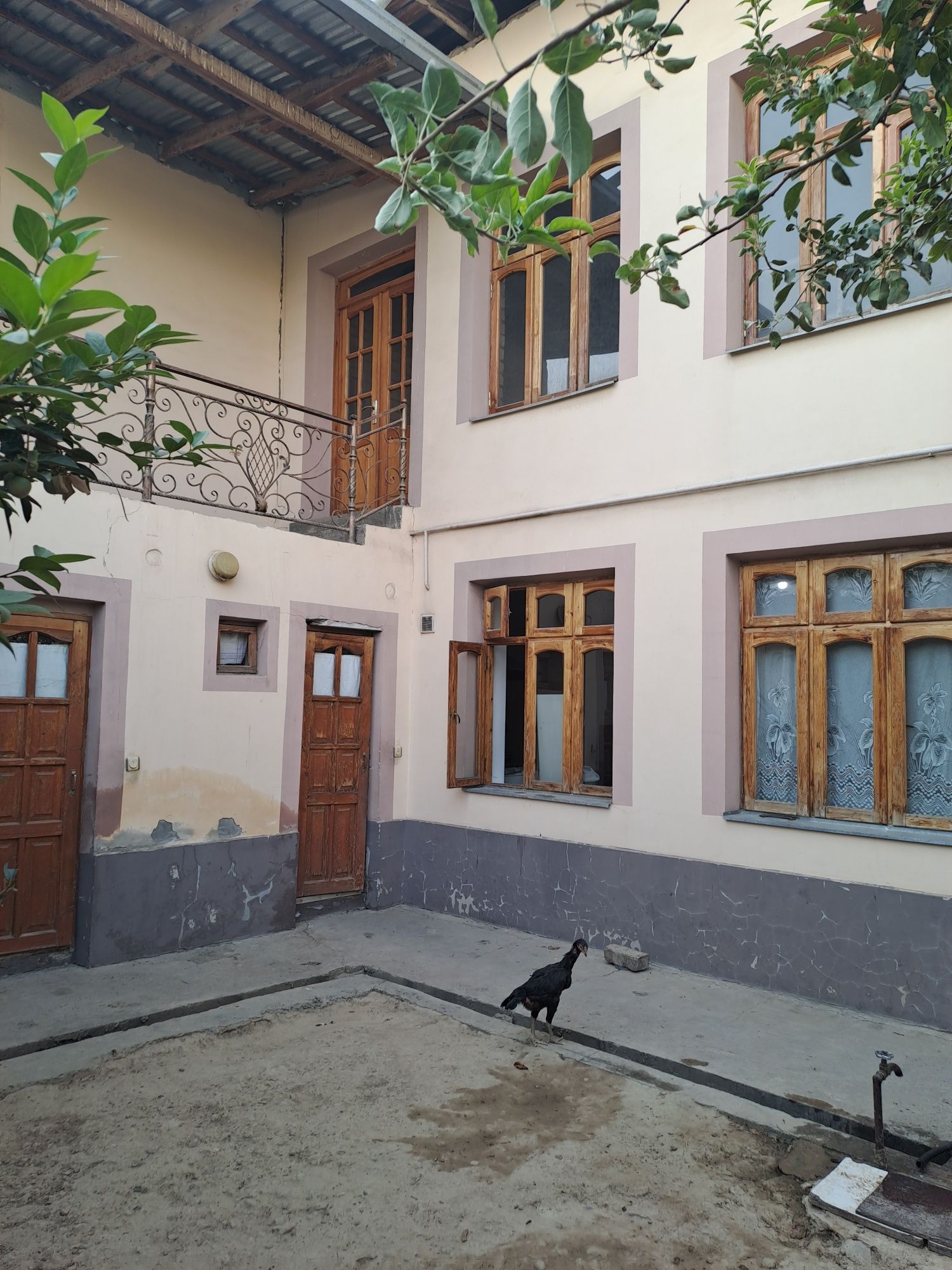 Янги Тошми якинида 3 сотих  уй сотилади .150.000$.