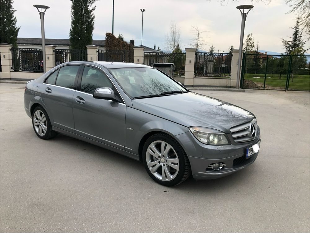 Брони, огледала, прагове, джанти, аербег, конзола C class w204 2008г.