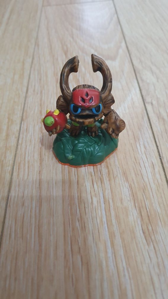 Skylanders Giants Sidekick Barkley
