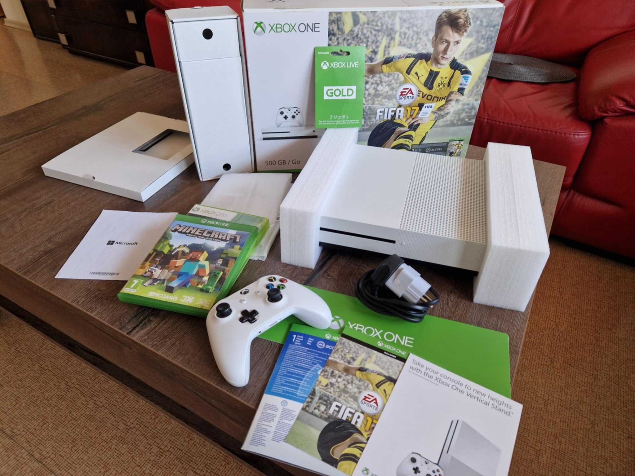 Xbox One S + 2 игри + Xbox Live Gold
